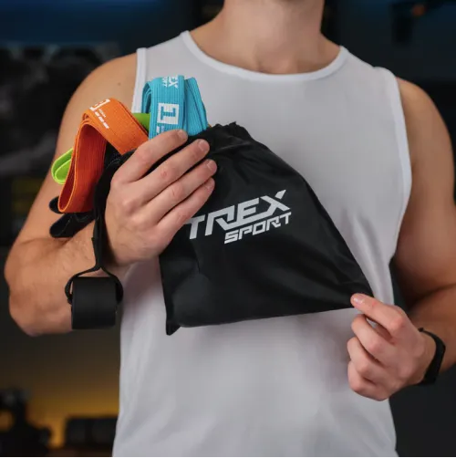 Зручне кріплення на двері в комплекті